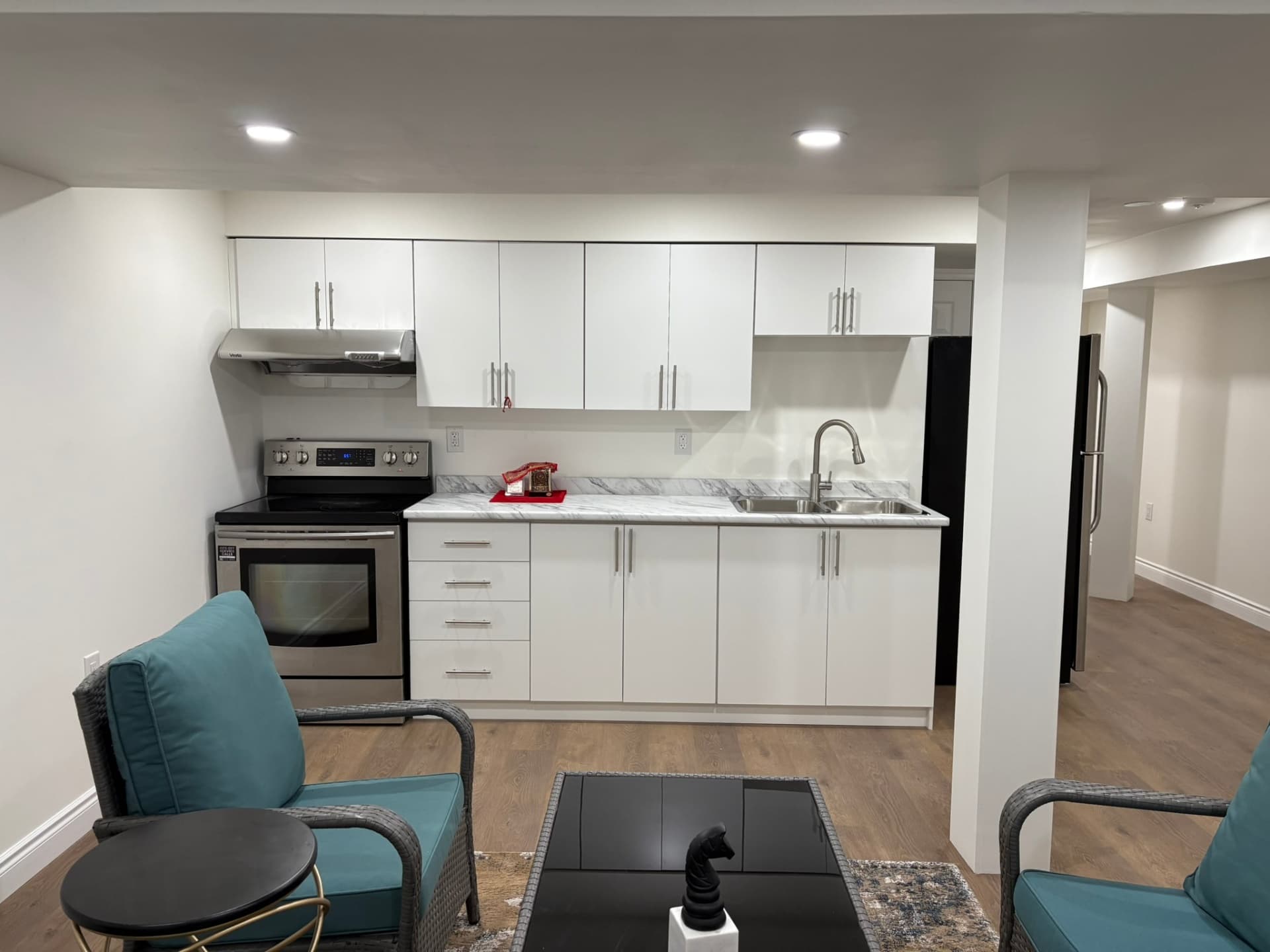 Basement wall finishes